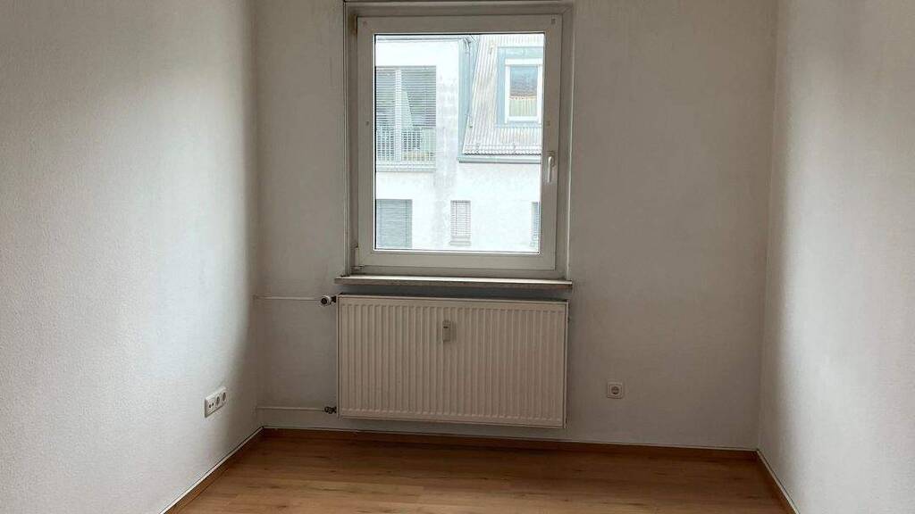 WG-Zimmer zur Miete 570 € 3 Zimmer 73 m² 3. Geschoss frei ab sofort Innenstadt Schweinfurt 97421