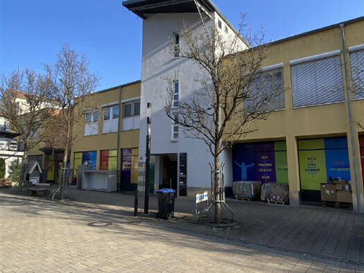 Wohnung zur Miete 750 € 2 Zimmer 47,1 m² 2. Geschoss frei ab 01.10.2025 Singen (Hohentwiel) 78224