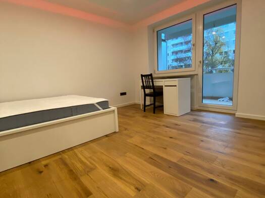 WG-Zimmer zur Miete 680 € 14 m² frei ab sofort Schaffhauser Straße 16 Thalk.Obersendl.-Forsten-Fürstenr.-Solln München 81476