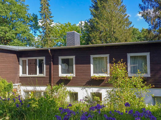 Einfamilienhaus zum Kauf 118.000 € 8 Zimmer 172 m² 1.000 m² Grundstück Hahnenklee Goslar 38644