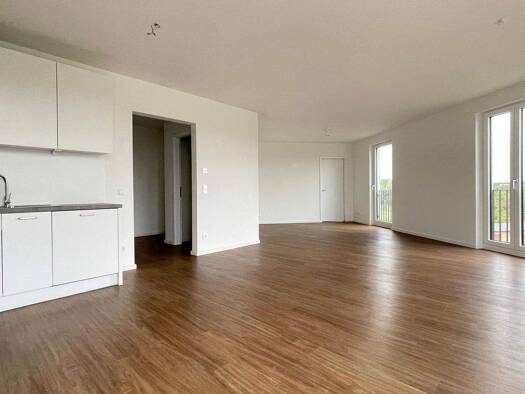 Wohnung zur Miete 1.103 € 2 Zimmer 77,1 m² 4. Geschoss frei ab sofort Hafenstraße 3a Neulindenau Leipzig 04179