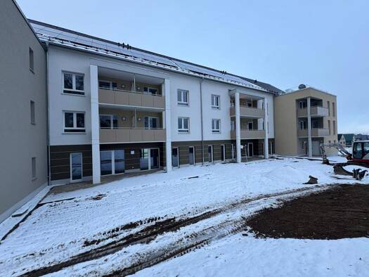 Wohnung zur Miete - Erstbezug nur mit Wohnberechtigungsschein 329 € 2 Zimmer 61 m² 2. Geschoss frei ab sofort Oberweißbach Oberweißbach/Thüringer Wald 98744