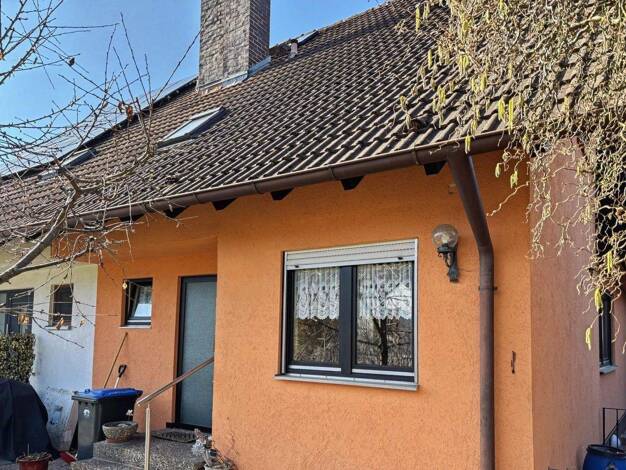 Doppelhaushälfte zum Kauf 369.000 € 4 Zimmer 101,7 m² 375 m² Grundstück Laineck Bayreuth 95448