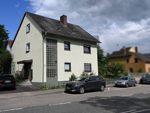 Mehrfamilienhaus zum Kauf 310.000 € 6 Zimmer 169,9 m² 293 m² Grundstück Neuwied Neuwied 56564