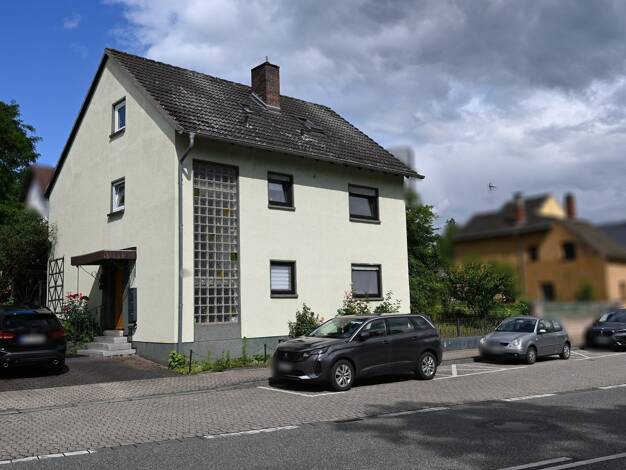 Mehrfamilienhaus zum Kauf 310.000 € 6 Zimmer 169,9 m² 293 m² Grundstück Neuwied Neuwied 56564