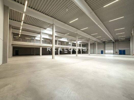 Halle/Industriefläche zur Miete 8,50 € 5.500 m² Lagerfläche teilbar ab 5.500 m² Lerchenfeld Freising 85356