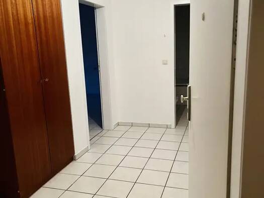 Wohnung zur Miete 920 € 2 Zimmer 58 m² Geschoss 2/3 frei ab 28.10.2026 Mitte Stuttgart 70374
