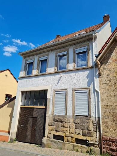 Haus zum Kauf 299.990 € 5 Zimmer 145 m² 250 m² Grundstück frei ab sofort Gaustr. 11 Bad Dürkheim Bad Dürkheim 67098