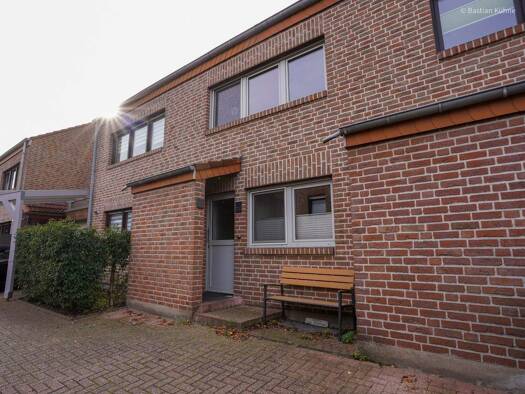 Reihenmittelhaus zum Kauf 299.000 € 5 Zimmer 92,6 m² 101 m² Grundstück frei ab sofort Wesel 46483