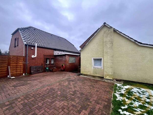 Einfamilienhaus zum Kauf 195.000 € 4 Zimmer 106 m² 439 m² Grundstück Repelen Moers 47445