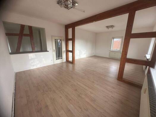 WG-Zimmer zur Miete 780 € 3 Zimmer 100 m² 2 Geschosse frei ab sofort Tiefenbrunner Straße 1 Mengershausen Rosdorf 37124