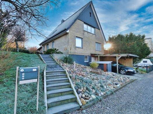 Einfamilienhaus zum Kauf 379.000 € 11 Zimmer 132 m² 1.287 m² Grundstück Süderbrarup 24392