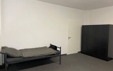 WG-Zimmer zur Miete Wohnen auf Zeit 610 € 24 m² frei ab sofort Hedelfingerstr. 0 Wangen Stuttgart Hedelfingen 70327