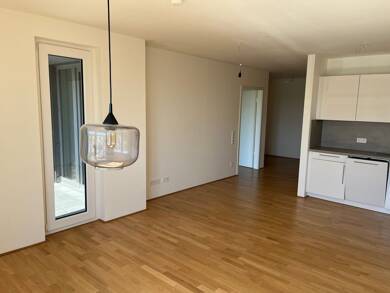 Wohnung zur Miete 886 € 2 Zimmer 66,6 m² Wolfsburg 38446