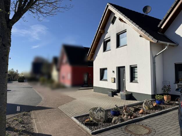 Doppelhaushälfte zum Kauf 350.000 € 4 Zimmer 112,8 m² 355 m² Grundstück Dissen 49201