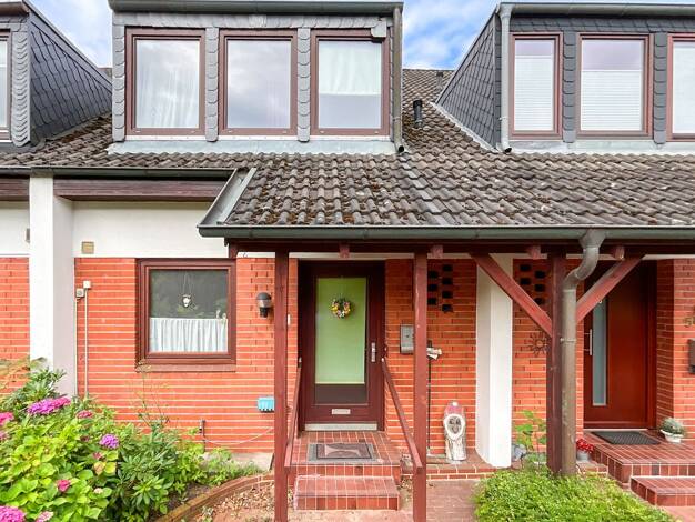 Reihenmittelhaus zum Kauf 159.000 € 4 Zimmer 105 m² 167 m² Grundstück Kaltenkirchen 24568