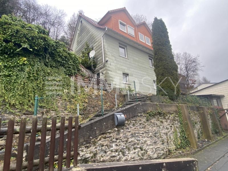 Einfamilienhaus zum Kauf 150.000 € 5 Zimmer 139 m²<br/>Wohnfläche 595 m²<br/>Grundstück Ewersbach Dietzhölztal 35716