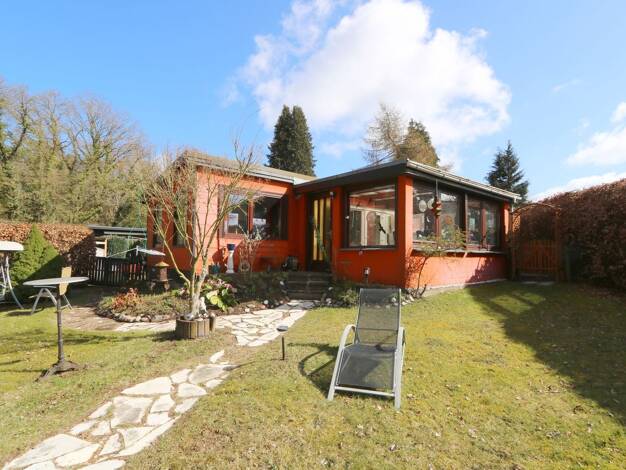 Haus zum Kauf 85.000 € 4 Zimmer 53 m² 617 m² Grundstück Klingberg Scharbeutz 23684