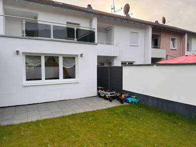 Reihenmittelhaus zum Kauf 469.000 € 6 Zimmer 159 m² 155 m² Grundstück frei ab 01.12.2025 Tuttlingen Tuttlingen 78532