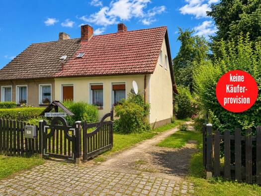 Doppelhaushälfte zum Kauf provisionsfrei 85.000 € 4 Zimmer 65 m² 1.089 m² Grundstück Mescherin Mescherin / Staffelde 16307
