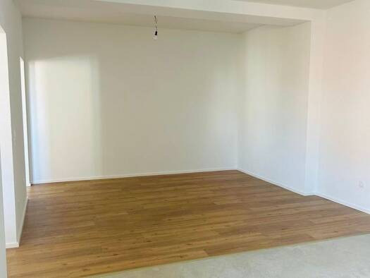 Wohnung zur Miete 1.230 € 5 Zimmer 99 m² 1. Geschoss frei ab sofort Zweibrückenstraße 696 Altstadt Landshut 84028