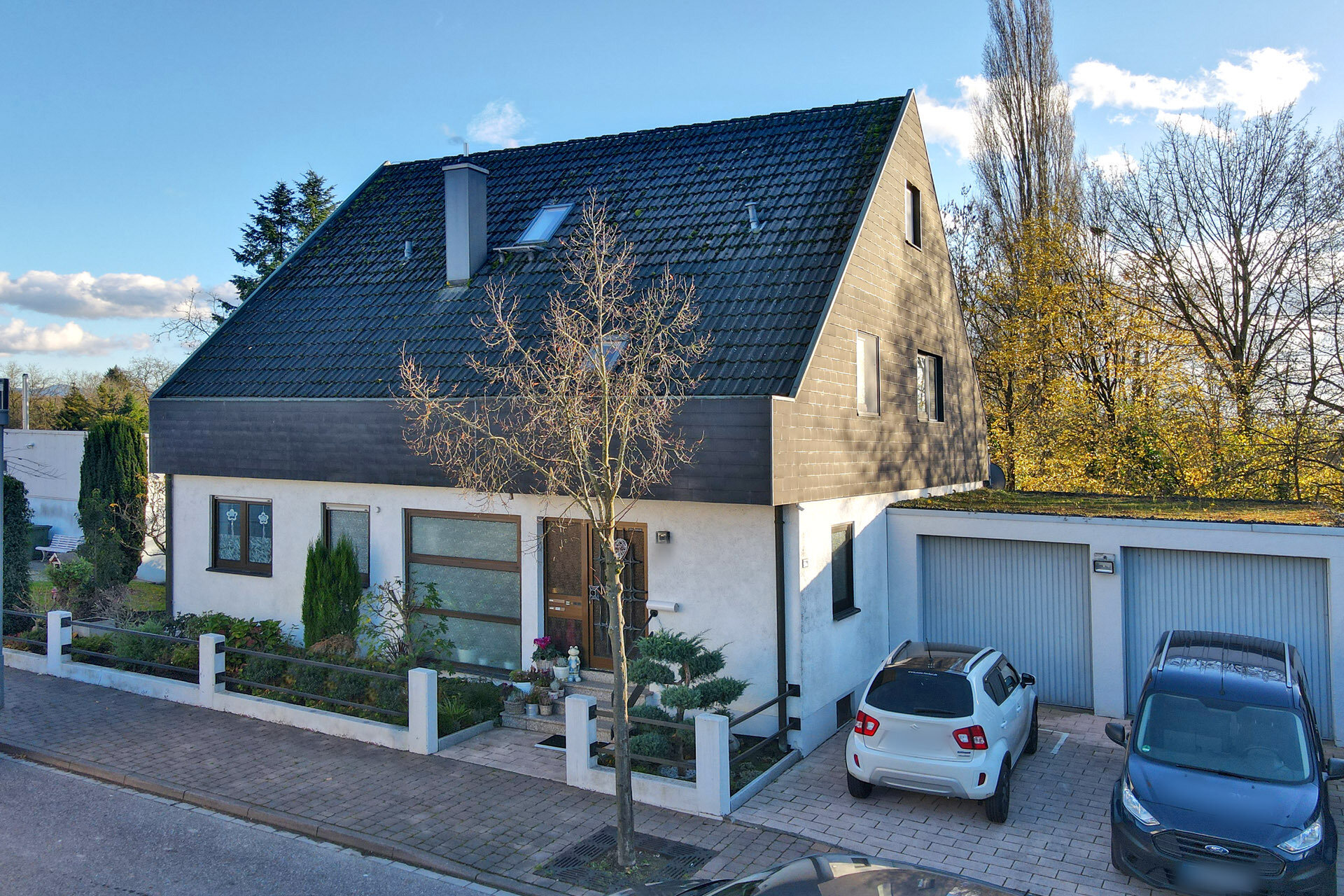 Haus zum Kauf 698.000 € 6 Zimmer 167 m²<br/>Wohnfläche 364 m²<br/>Grundstück Steinmauern 76479