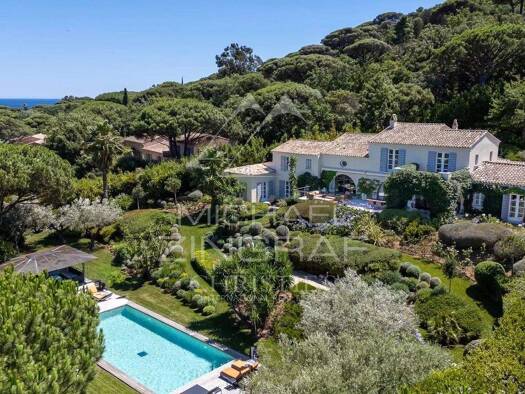 Haus zum Kauf 16.500.000 € 450 m² 9.899 m² Grundstück Zone Est Diffuse Ramatuelle 83350