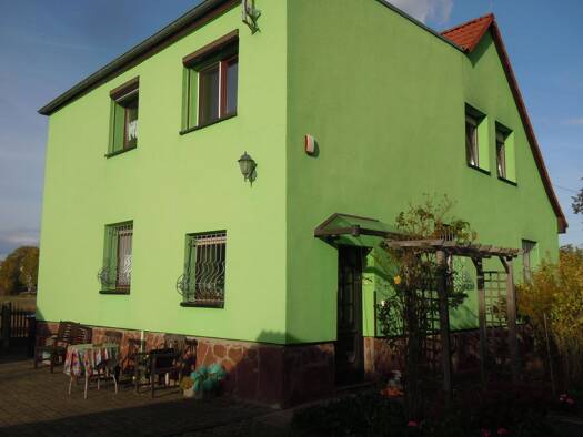 Einfamilienhaus zum Kauf 350.000 € 6 Zimmer 140 m² 5.800 m² Grundstück frei ab sofort Gotha Gotha 99867