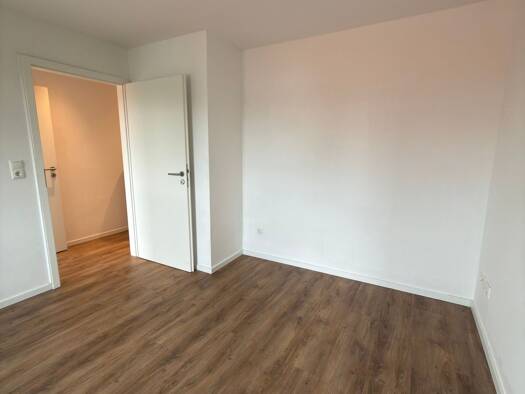 Wohnung zur Miete 720 € 1,5 Zimmer 34,3 m² Geschoss 4/5 frei ab sofort Ziegelstraße 8 St. Lorenz Nord St. Lorenz-Nord 23556