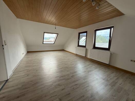 Wohnung zur Miete 550 € 2 Zimmer 60 m² Dachgeschoss Kleinaltdorf Gaildorf 74405