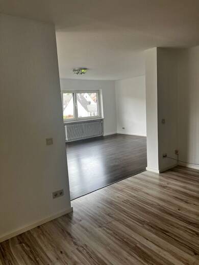 Wohnung zur Miete 1.300 € 3,5 Zimmer 123 m² frei ab 01.08.2025 Glattbach 63864