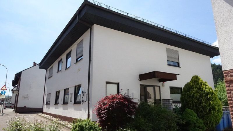 Einfamilienhaus zum Kauf provisionsfrei 293.000 € 5 Zimmer 247 m²<br/>Wohnfläche 510 m²<br/>Grundstück Münchweiler an der Rodalb 66981