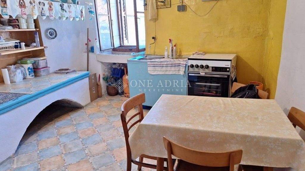 Wohnung zum Kauf 98.000 € 2 Zimmer 2. Geschoss Cres 51557