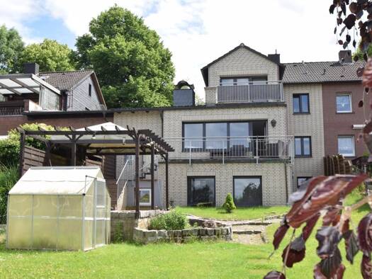 Mehrfamilienhaus zum Kauf 349.000 € 5 Zimmer 147 m² 587 m² Grundstück Pieperstraße 41 Bockum-Hövel Bockum - Hövel 59075