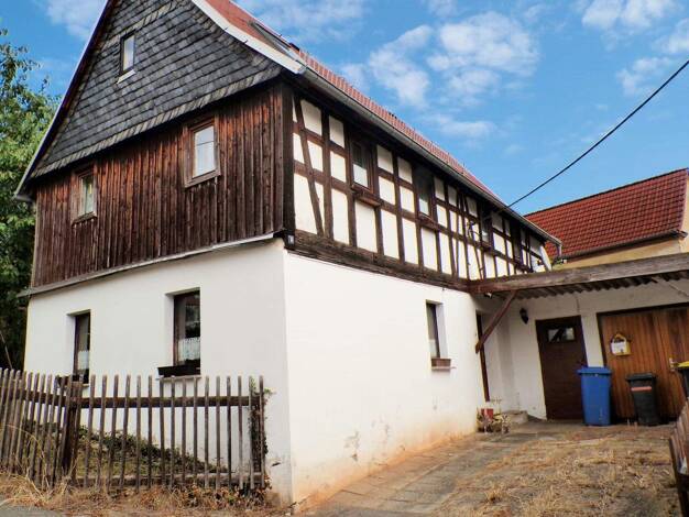 Einfamilienhaus zum Kauf 49.000 € 7 Zimmer 200 m² 310 m² Grundstück frei ab sofort Steinpleis Werdau 08412
