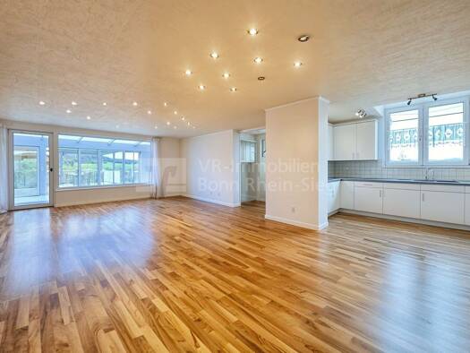 Haus zum Kauf 1.000.000 € 8 Zimmer 327 m² 688 m² Grundstück Birresdorf Grafschaft 53501