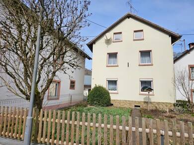 Bauernhaus zum Kauf 149.000 € 6 Zimmer 125 m² 623 m² Grundstück Meerfeld Meerfeld 54531