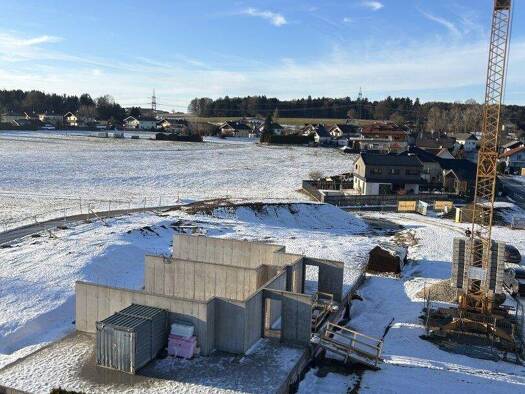 Wohnung zum Kauf - Erstbezug 231.000 € 1,5 Zimmer 41,5 m² 1. Geschoss Waldweg 8 Perwang am Grabensee 5166