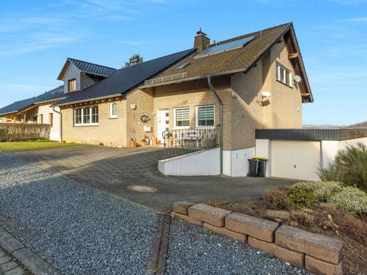 Doppelhaushälfte zum Kauf 499.000 € 6 Zimmer 192 m² 1.049 m² Grundstück Eudenbach Königswinter 53639