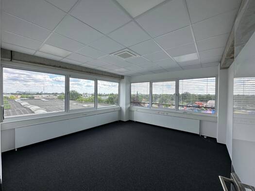 Bürofläche zur Miete 8,50 € 360 m² Bürofläche Bahrenfeld Hamburg 22525