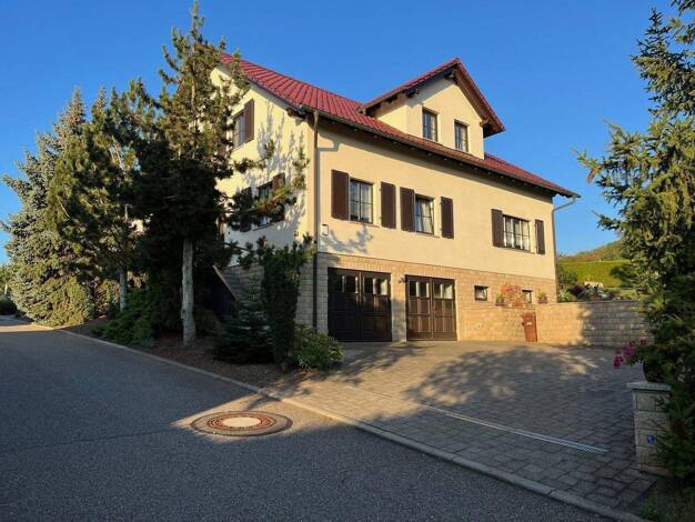 Einfamilienhaus zum Kauf provisionsfrei 595.000 € 5 Zimmer 206 m² 811 m² Grundstück frei ab sofort zur Heide 53 Eulau Naumburg (Saale) 06618