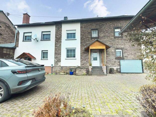 Einfamilienhaus zum Kauf 250.000 € 5 Zimmer 111 m² 740 m² Grundstück Einig 56751