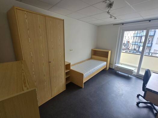 WG-Zimmer zur Miete 515 € 14 m² Geschoss 3/4 frei ab sofort Untere Johannitergasse 2 Altstadt Würzburg 97070
