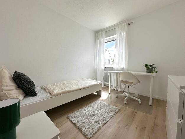 WG-Zimmer zur Miete auf Zeit 530 € 9 m² Bonames Frankfurt am Main 60437