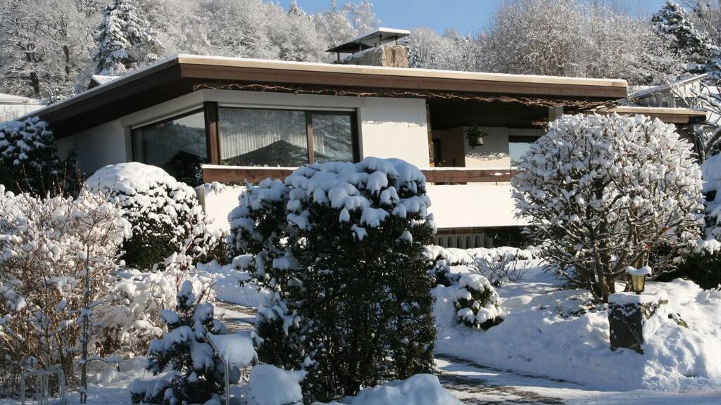 Einfamilienhaus zum Kauf provisionsfrei 695.000 € 7 Zimmer 151 m² 930 m² Grundstück Mozartstraße 9 Steißlingen 78256