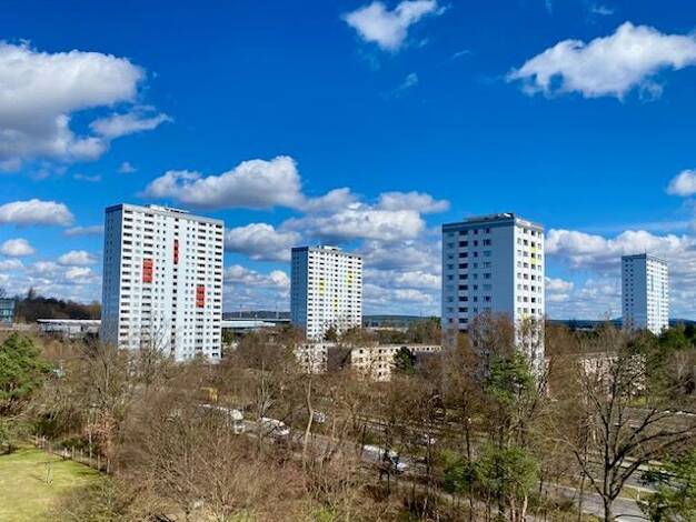 Wohnung zum Kauf provisionsfrei 220.000 € 3 Zimmer 74,5 m² 20. Geschoss Neuselsbrunn 32 Neuselsbrunn Südöstliche Außenstadt 90471