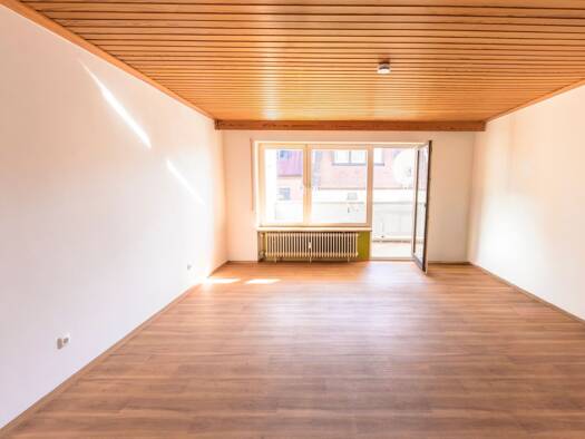 Wohnung zur Miete 650 € 2 Zimmer 69,5 m² Geschoss 1/3 frei ab sofort Herzogenaurach Herzogenaurach 91074