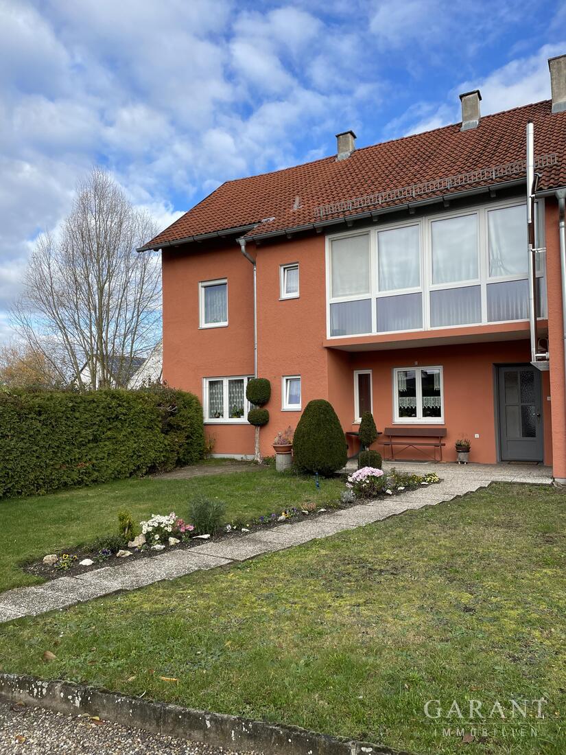 Mehrfamilienhaus zum Kauf 450.000 € 10 Zimmer 223 m²<br/>Wohnfläche 754 m²<br/>Grundstück Schrobenhausen Schrobenhausen 86529