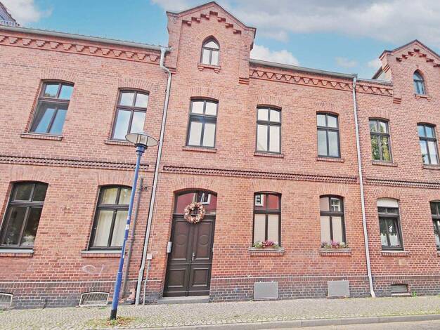 Haus zum Kauf 260.000 € 4 Zimmer 187 m² 952 m² Grundstück Roßlau Dessau-Roßlau 06862