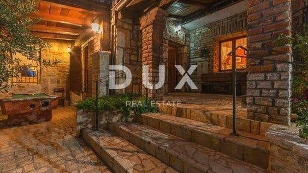 Haus zum Kauf 1.250.000 € 7 Zimmer 296 m² Vir